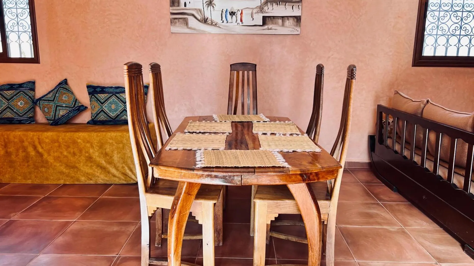Family Villa With Swimming Pool And A Wonderful Mountain View مراكش